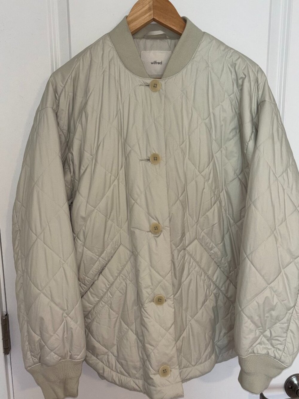 Aritzia Wilfred Quilted Puffer Bomber Jacket Light Sage Size Small